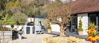 Stunning 1 BD Home in Worcestershire