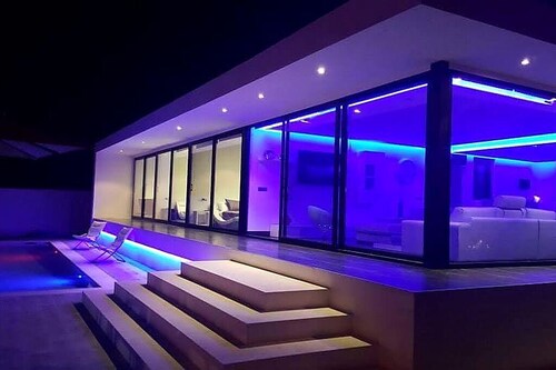 Deluxe Villa