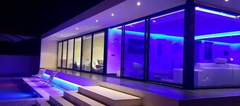 Deluxe Villa