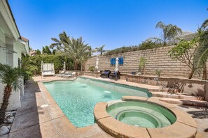 Pool - Charming 3bedroom home in serene Palm Springs with solar AC Resort like backyard (Palm Springs)
