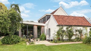 Unclassified image, 2 of 20, button - 3 bedroom beautiful home in Steenenkamer (Steenenkamer)