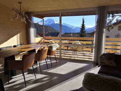 Modernes heimeliges Chalet by Interhome