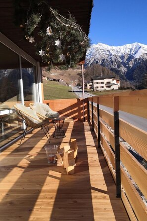 Property grounds - Modernes heimeliges Chalet by Interhome (Vaz)