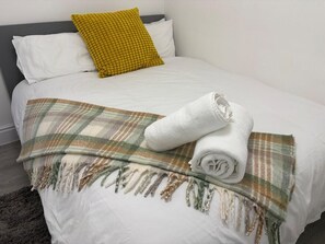 Room - Near Etihad/Coop Live - Parking - Wifi - Sleeps 4 (Greater Manchester)