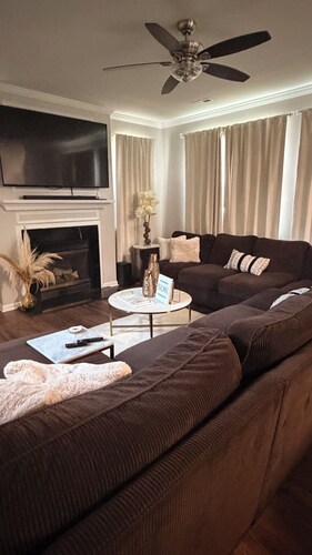 Modern Cozy Suite + Quiet + Long-Term Stay
