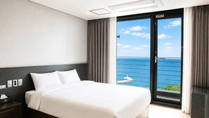 Quarto casal luxo, vista para o oceano | Wi-Fi
