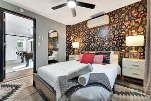 5 Schlafzimmer, Bügeleisen/Bügelbrett, kostenloses WLAN, Bettwäsche