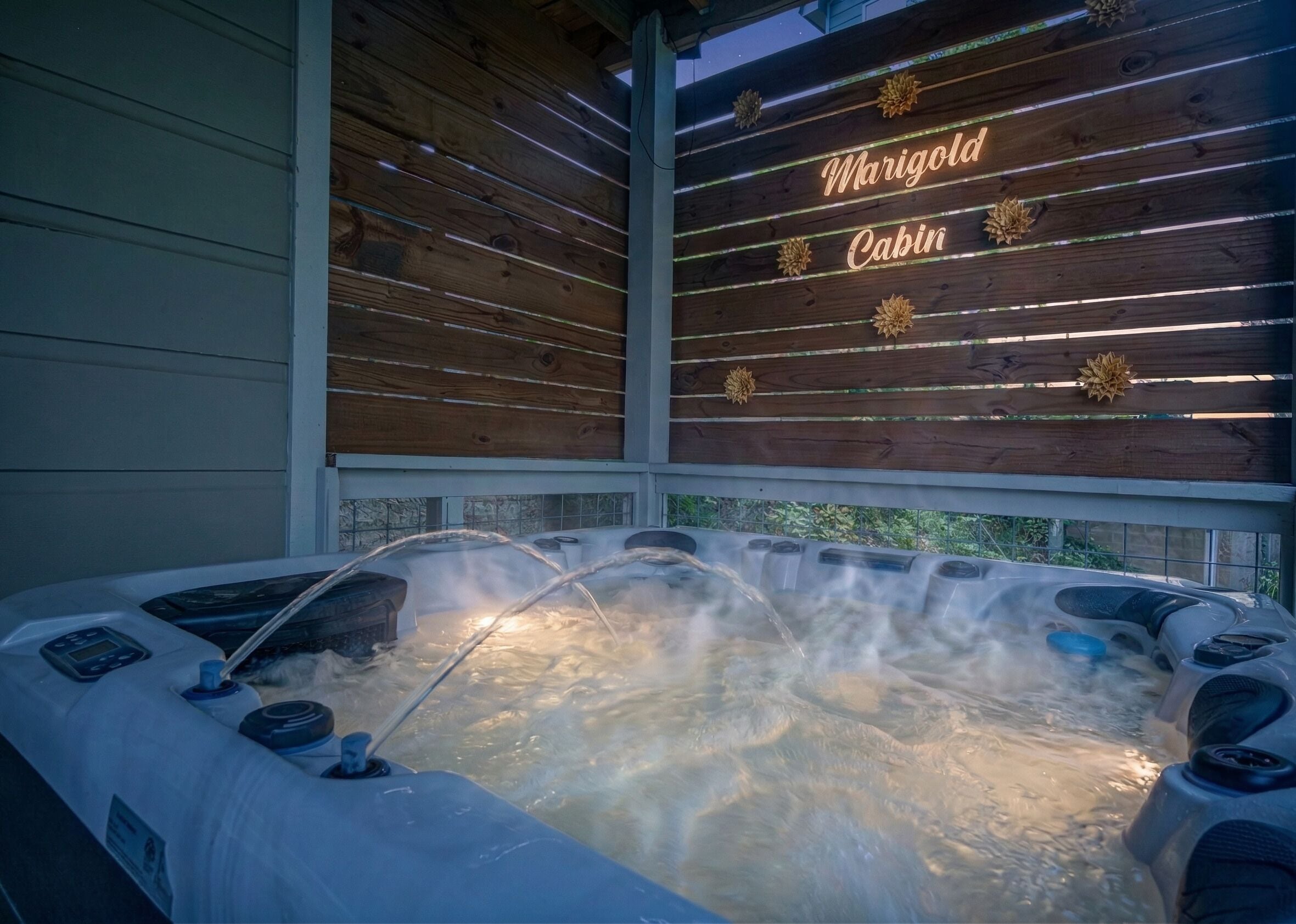 Indoor spa tub