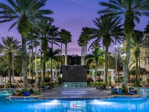 Pool - 3-bedroom 3 bath condo -sleeps 12- with full kitchen near theme parks (Orlando)