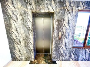 Interior - Alzetta Hotel by Abiza (Yogyakarta)