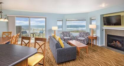 Ocean Shores | Couple Coastal Retreat | Pool | 1BR