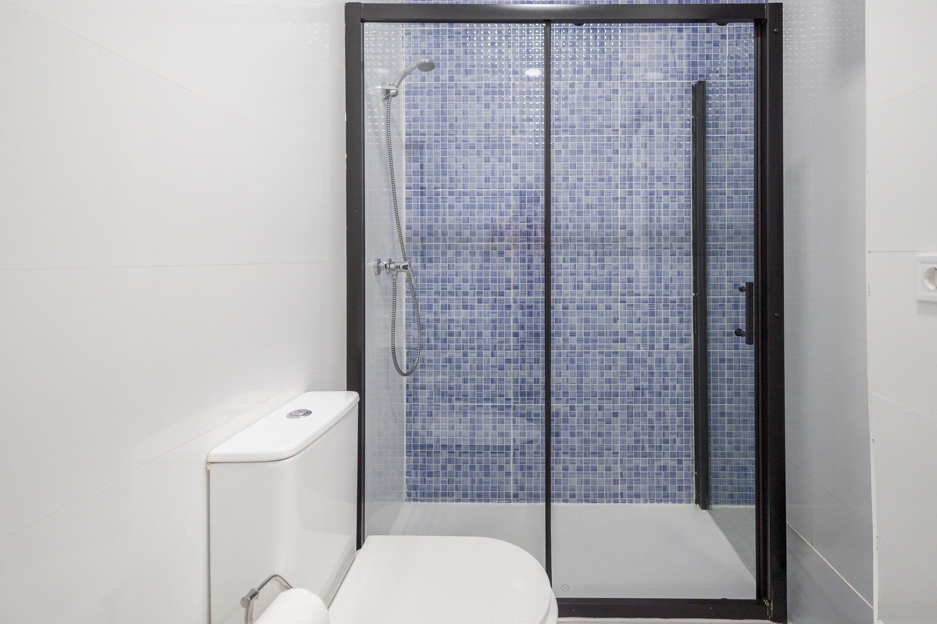 Bruser, hårtørrer, håndklæder