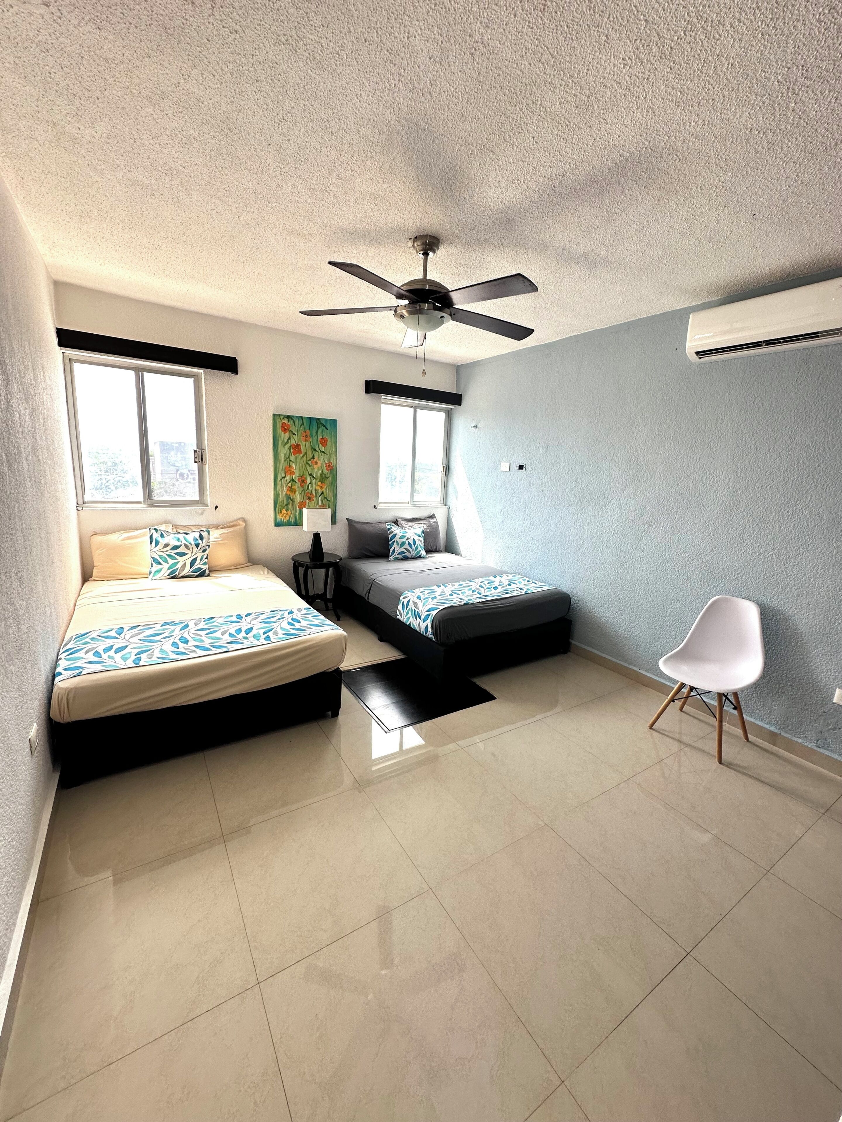 3 bedrooms, iron/ironing board, free WiFi, bed sheets