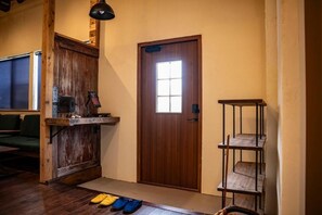 Interior - Guesthouse SADOYOI (Sado)