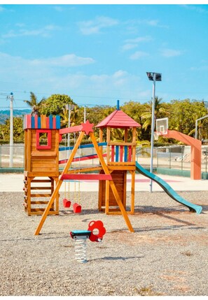 Children’s area - Spacious 3BR w/ Pool, Gazebo & Inverter 24/7 Power (Santiago de los Caballeros)