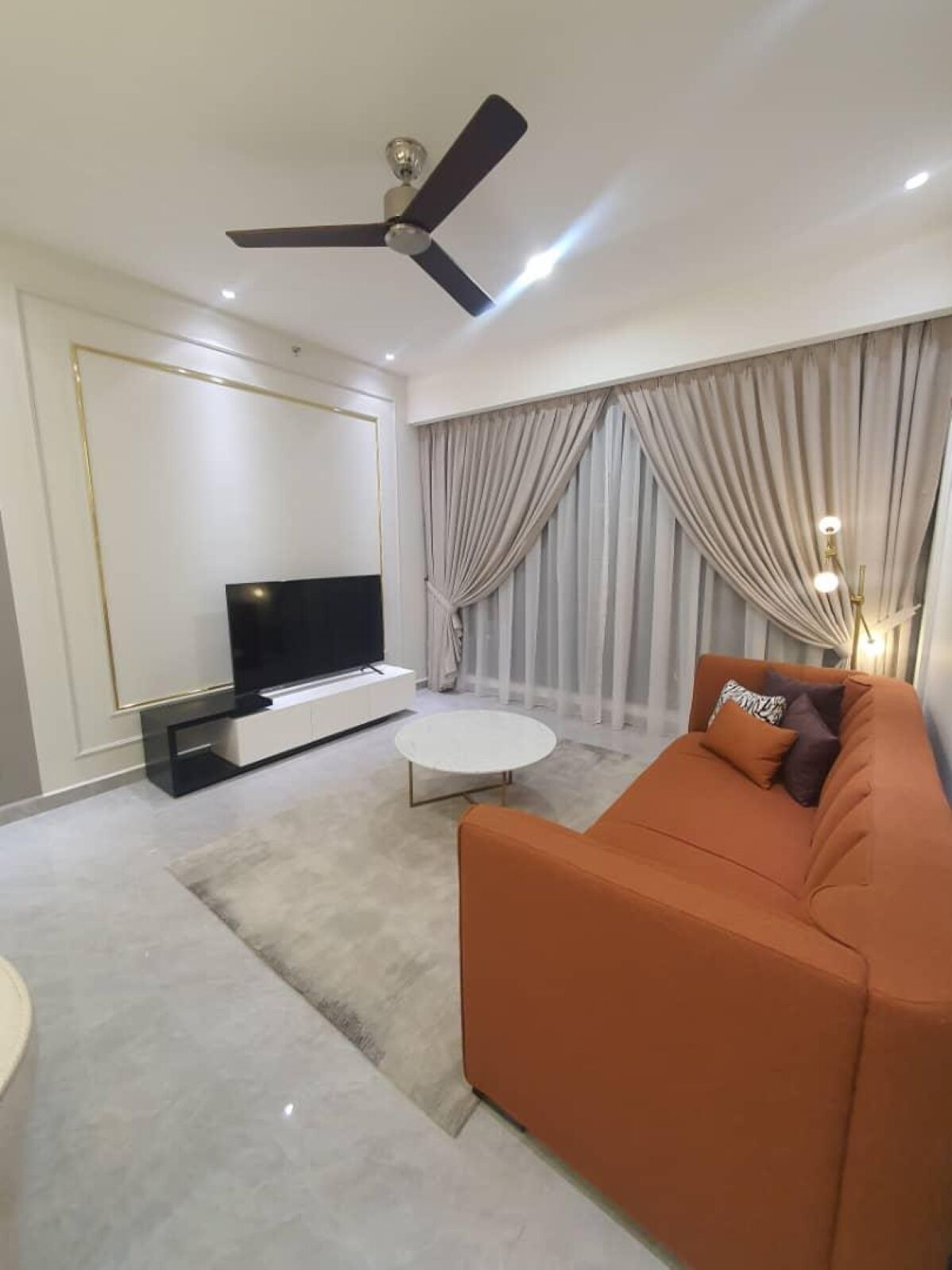 Family Suite, 2 Bedrooms, City View | Ruang tamu