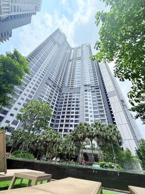 Halaman properti