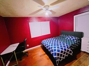 Room - Pet friendly/2bedroom//Great Location/Very clean house in Central Okc (Oklahoma City)