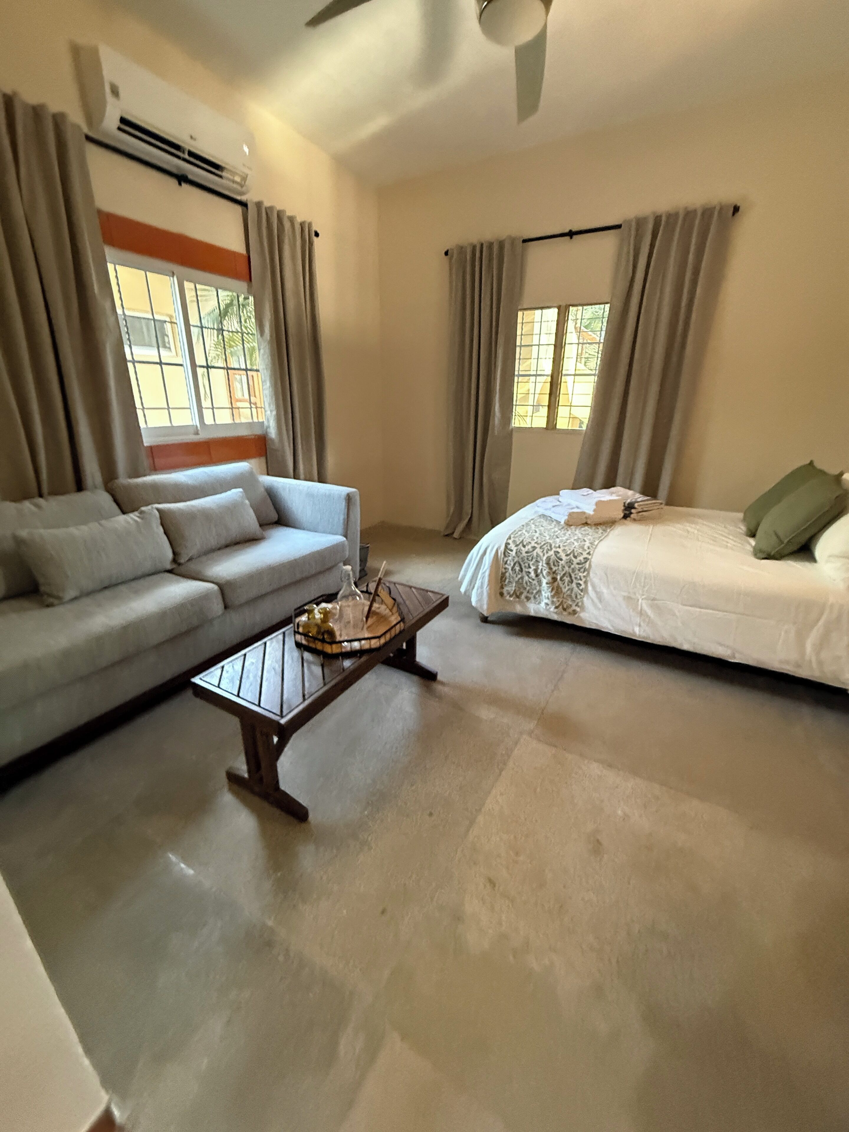 3 bedrooms, WiFi, bed sheets