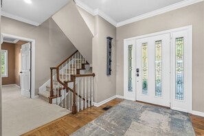 Interior - Secluded Lakefront Home in Hot Springs (Hot Springs)