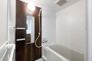 Free toiletries, hair dryer, towels, shampoo - Grandia Shinsaibashi (Osaka)