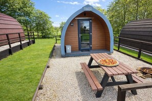 屋外ダイニングエリア