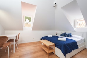 Comfort Studio, City View | Blackout drapes, iron/ironing board, free WiFi - South & Comfort (Dubrovnik)