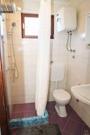 Bathroom - Holiday Apartment Castello A2 (Mali Lošinj)