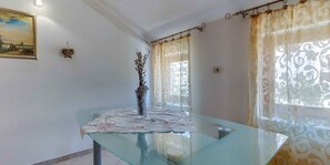 Dining - Holiday Apartment Biserka B4 B (Cunski)