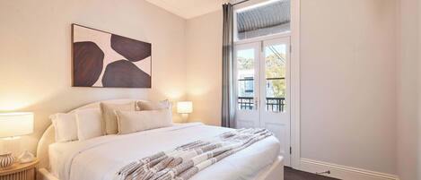 4 bedrooms, iron/ironing board, travel cot, bed sheets