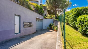 Standard Penthouse, 1 Bedroom, Balcony (Azure Adriatic Residence w/ Sea-View) | Property grounds