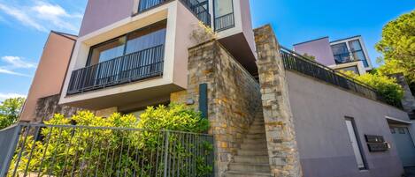 Standard-Penthouse, 1 Schlafzimmer, Balkon (Azure Adriatic Residence w/ Sea-View) | Außenbereich
