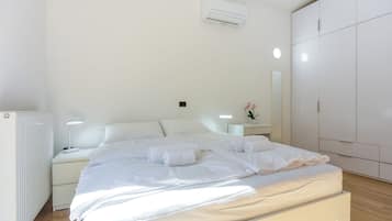 Standard Penthouse, 1 Bedroom, Balcony (Azure Adriatic Residence w/ Sea-View) | 1 bedroom