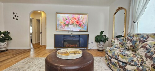 Step into your newly renovated two-bed, one-bath haven located in Mesilla Park.