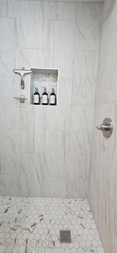 Step into your newly renovated two-bed, one-bath haven located in Mesilla Park.