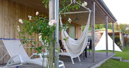 Ferienhaus mit Kamin am Achterwasser in Lutow