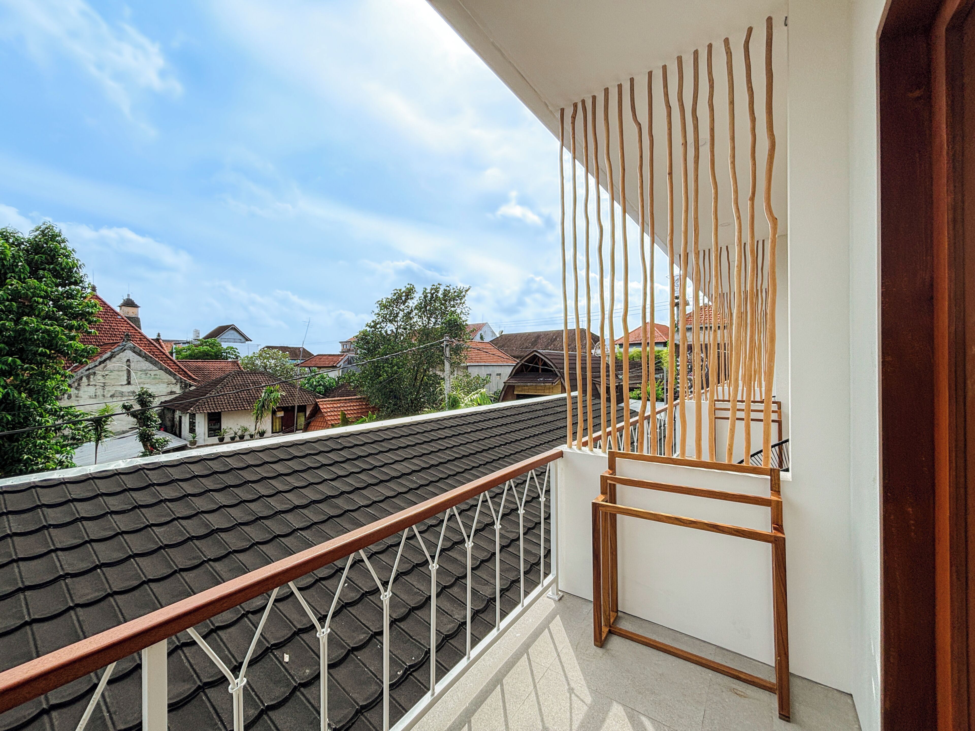 Suite | Property grounds