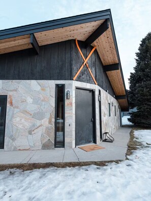 Exterior detail - Luxury Big Sky Golf Course Retreat with Hot Tub (Big Sky)