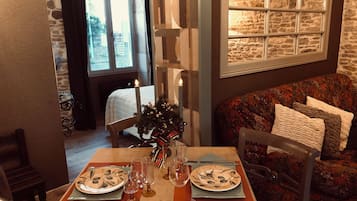 Executive-Suite, Gartenblick | Schallisolierte Zimmer, kostenloses WLAN