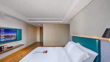 Comfort-Einzelzimmer, Zimmerreinigung, eingeschränkter Seeblick