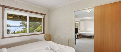 Desk, iron/ironing board, travel cot, WiFi