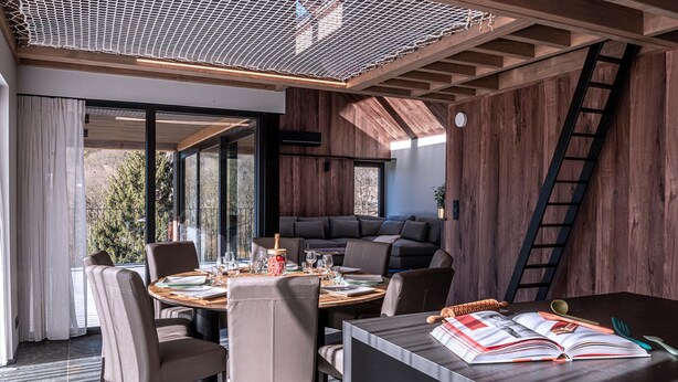 Comfort Villa, 3 Bedrooms | Dining