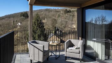 Deluxe Villa, 2 Bedrooms | Balcony
