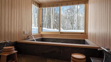 Chalet Mewah, balkon, pemandangan gunung | Spa