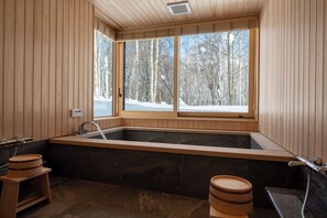 Chalet Luxe, balcon, vue montagne | Spa