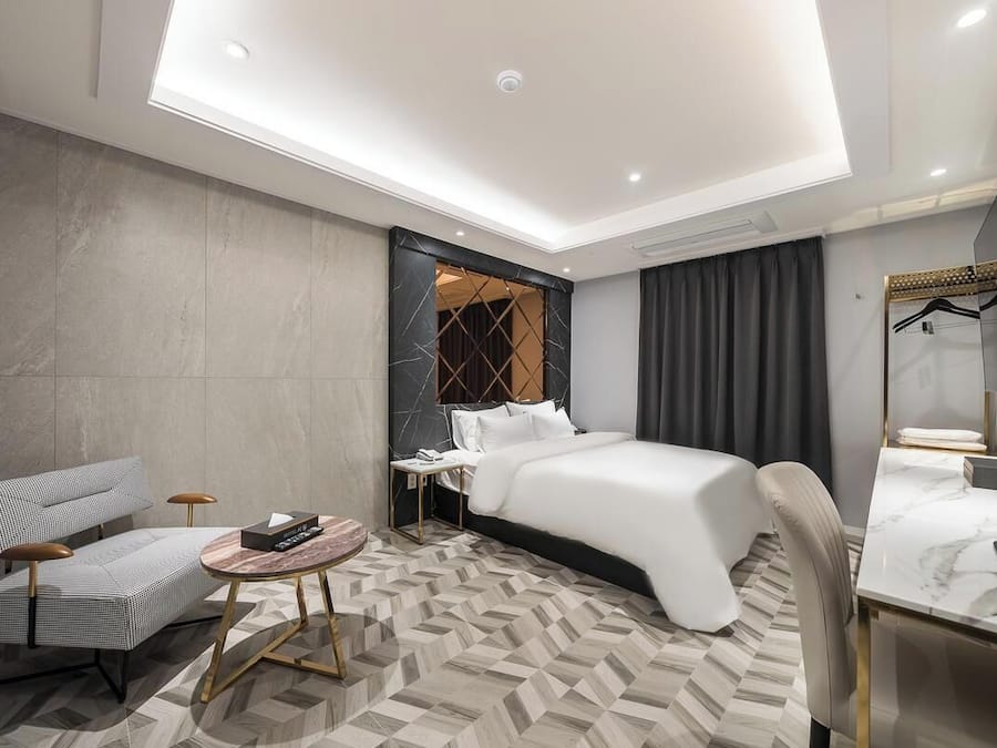 Deluxe Double Room | Desk, free WiFi