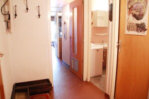 ภายใน