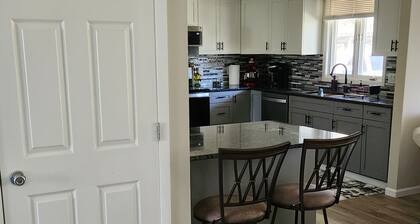 Tranquil 3-bedroom In Upper Level House on 2.5 Acres 1 Mile from Wisconsin River