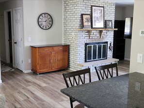 Dining - Tranquil 3-bedroom In Upper Level House on 2.5 Acres 1 Mile from Wisconsin River (Pardeeville)