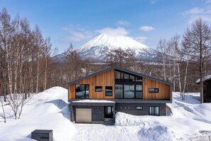 Exterior - Shion (Kutchan)